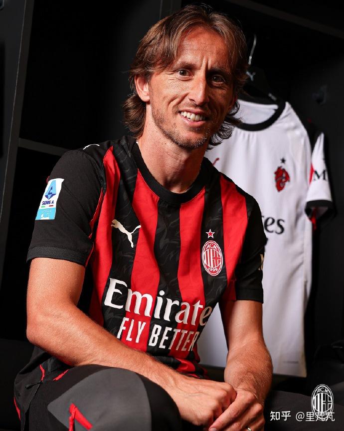 中超比赛回放：北京国安2-0击败广州队,