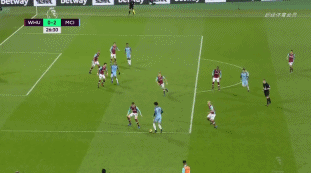 内马尔回应夜店传闻，坦言膝伤恢复艰难获心理援助