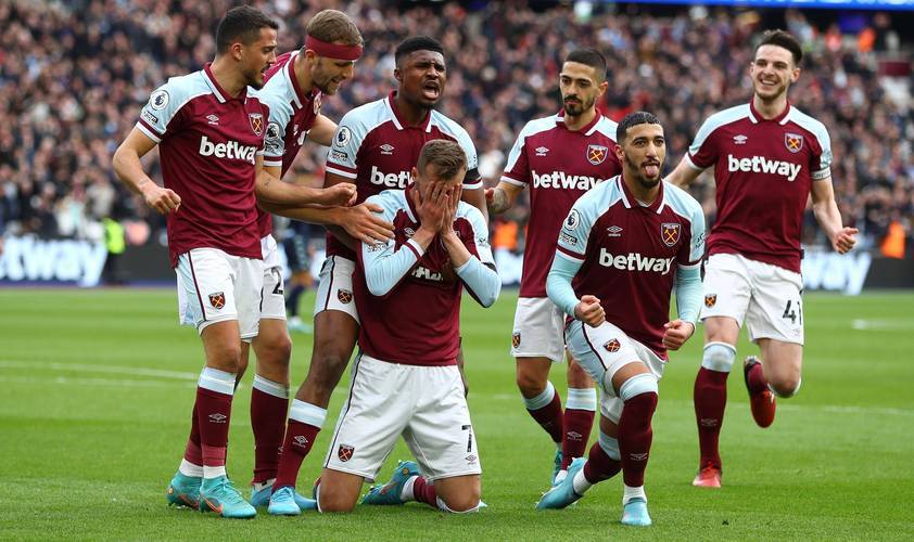 喀麦隆队表现强势