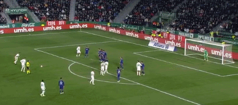 新援哈托身穿世俱杯冠军徽章球衣亮相，切尔西将持有4年