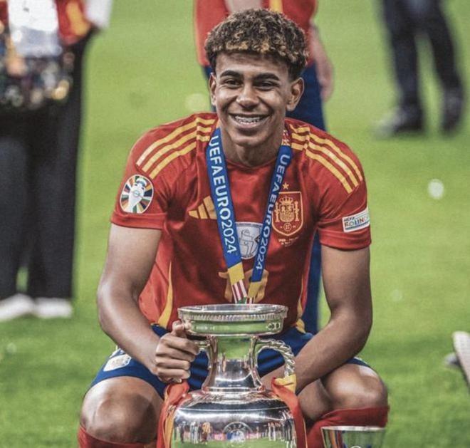 记者：亚特兰大已经接触莫塔，后者也优先考虑重返意甲